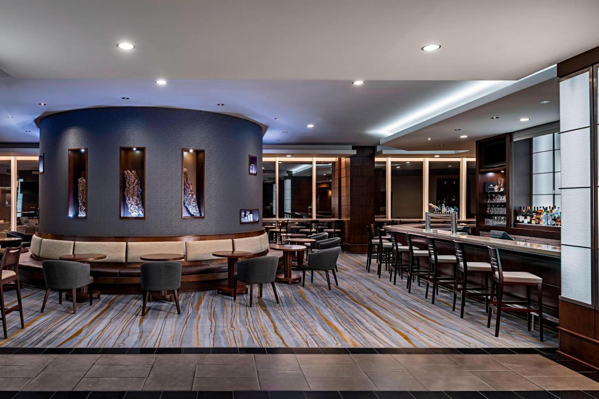 The Westin Harbour Castle, Toronto Hotel Exterior photo