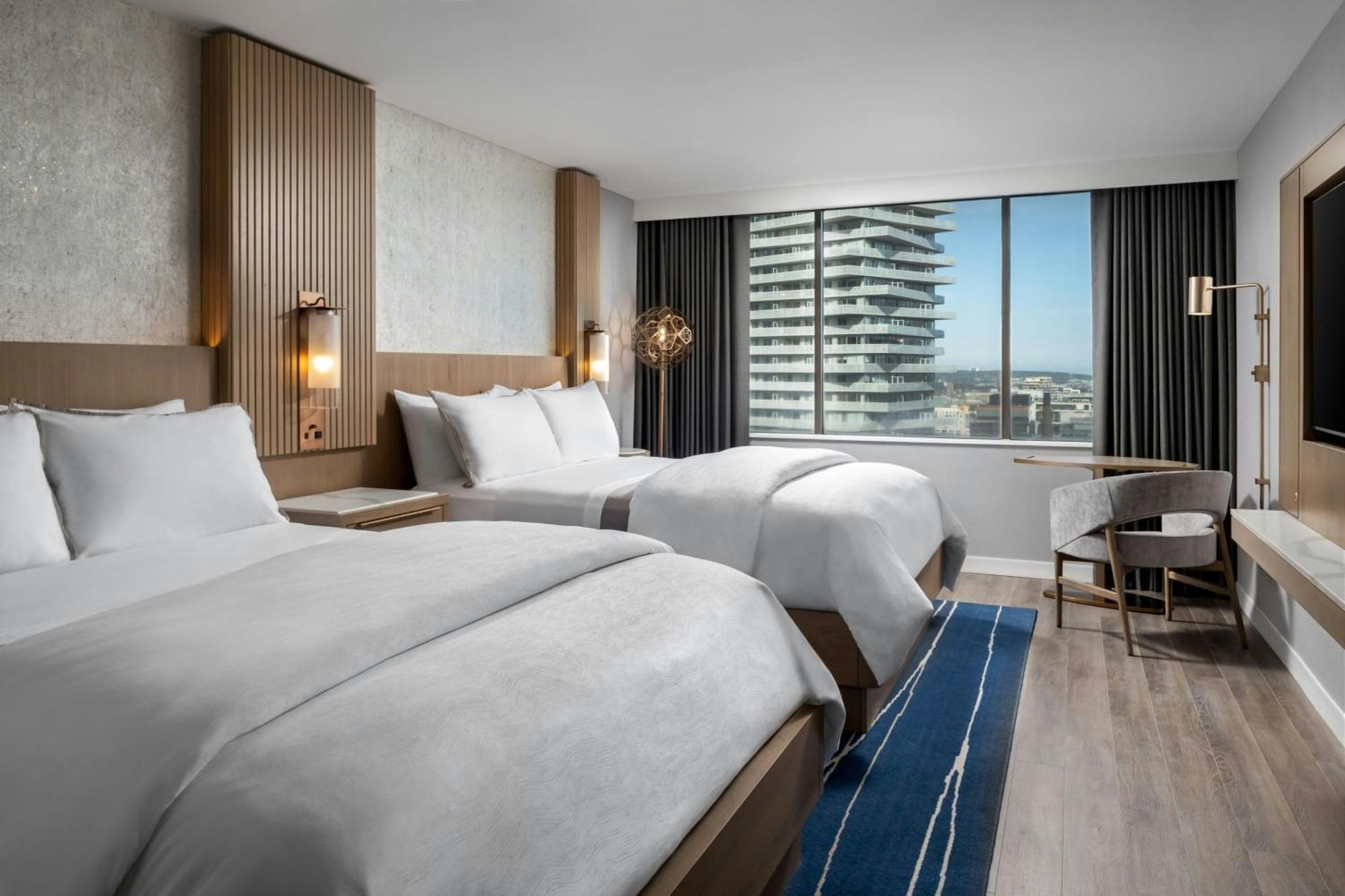 The Westin Harbour Castle, Toronto Hotel Exterior photo